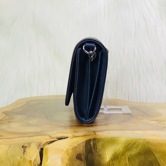 Michael Kors Jet Set Large Phone Crossbody Bag - Picture 3 of 8